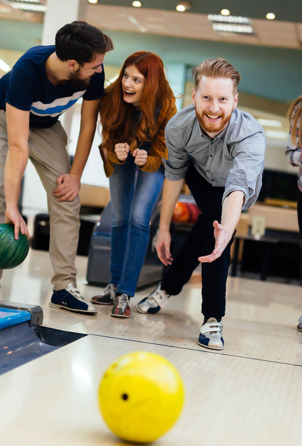 nearby-attraction-bowling